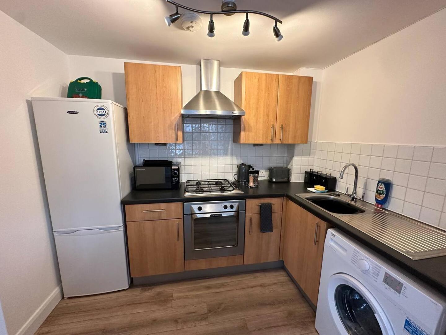 2Br City Side Apartment Belfast Luaran gambar