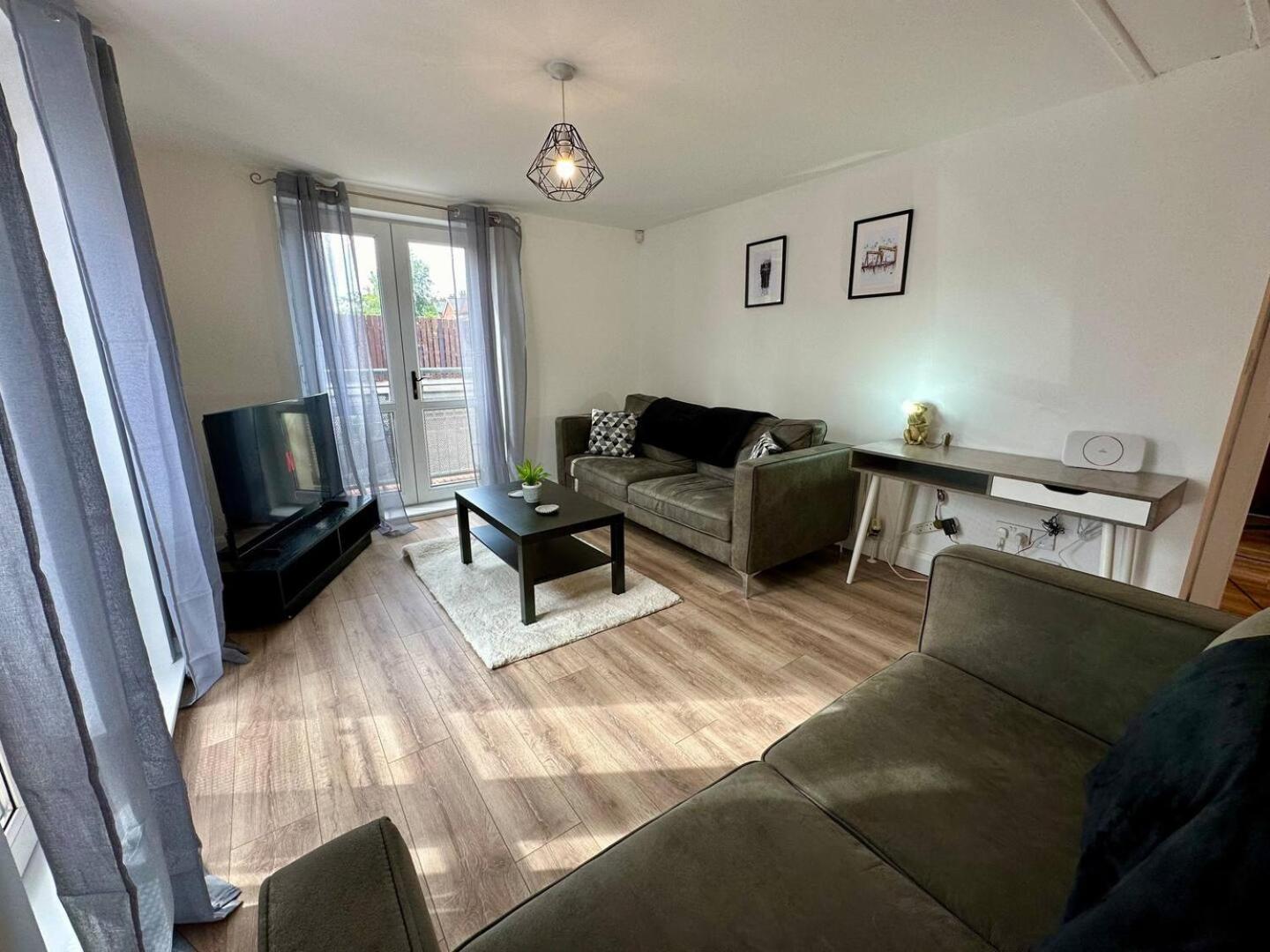 2Br City Side Apartment Belfast Luaran gambar