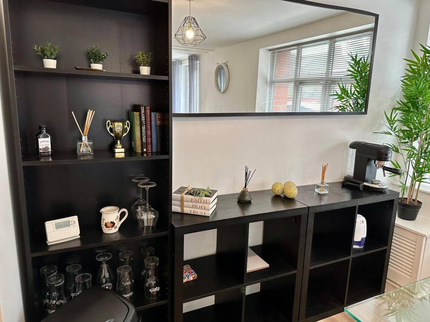 2Br City Side Apartment Belfast Luaran gambar