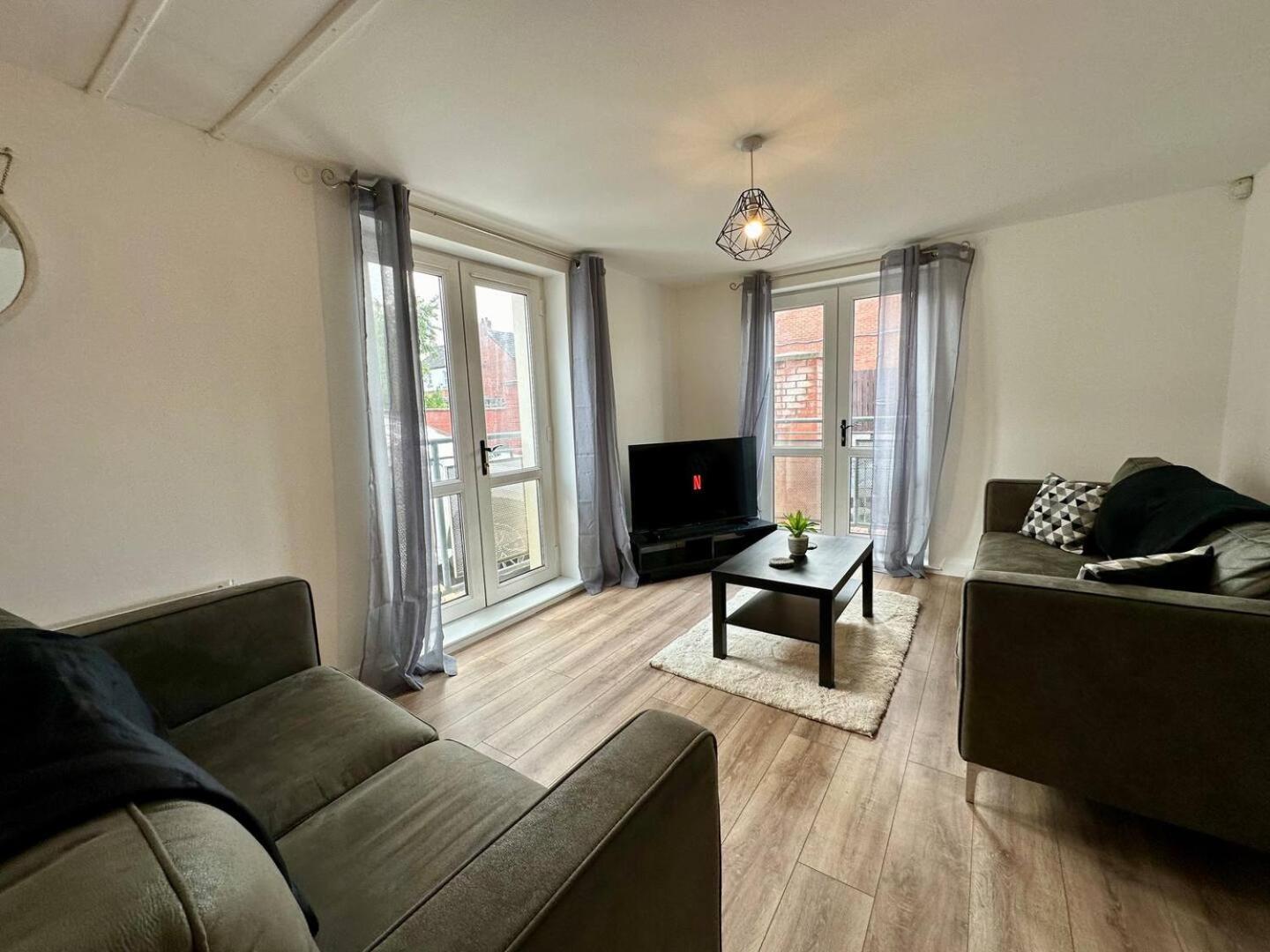 2Br City Side Apartment Belfast Luaran gambar